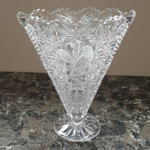 Vintage Hofbauer Brydes Collection Fan Vase
